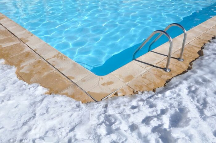 How to Close Your Swimming Pool for the Season