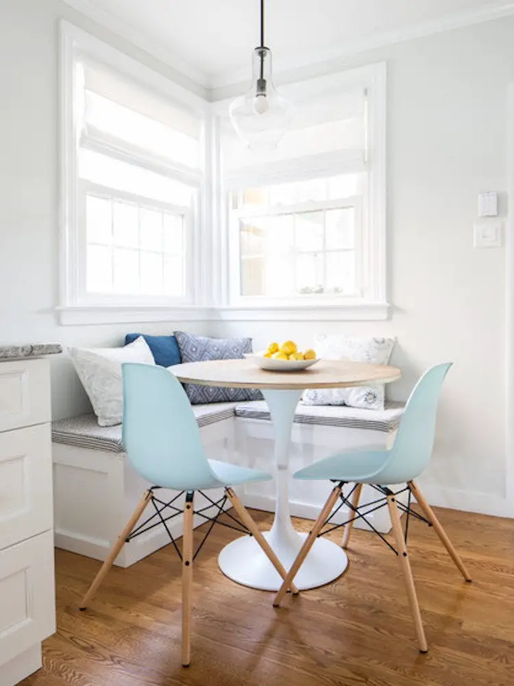 Make the Most Out of Your Kitchen Space With These Amazing Breakfast Nook Ideas