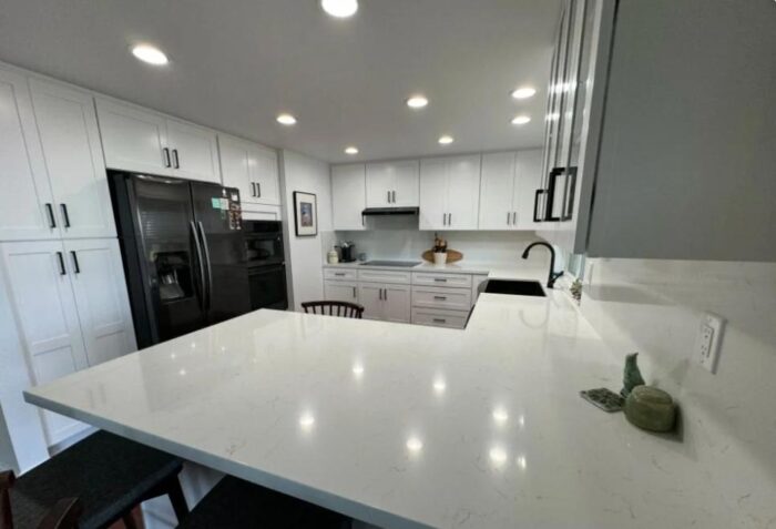 Kitchen Remodeling With White As The Main Color