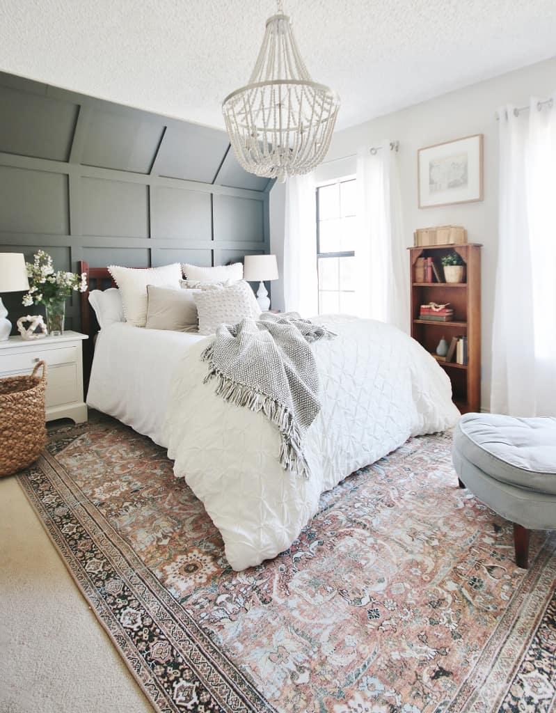 Accessorizing Your Accent Wall for Maximum Impact