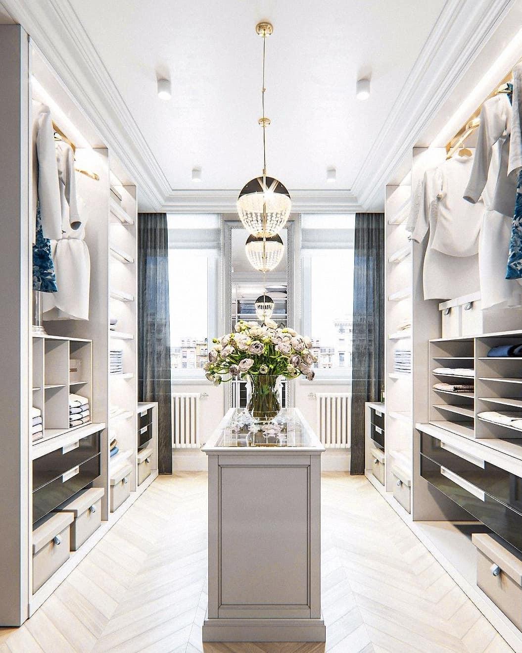 Dream Closets: 12 Layouts to Inspire Your Makeover