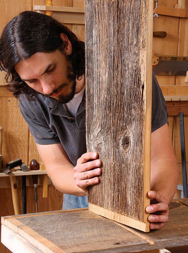 Create Anchors With⁣ Scale: Use⁣ Large Raw​ Textures ⁣Like Reclaimed Wood and Stone to Ground a Room and Add⁣ Polished⁣ Accents for⁣ Focused Shine