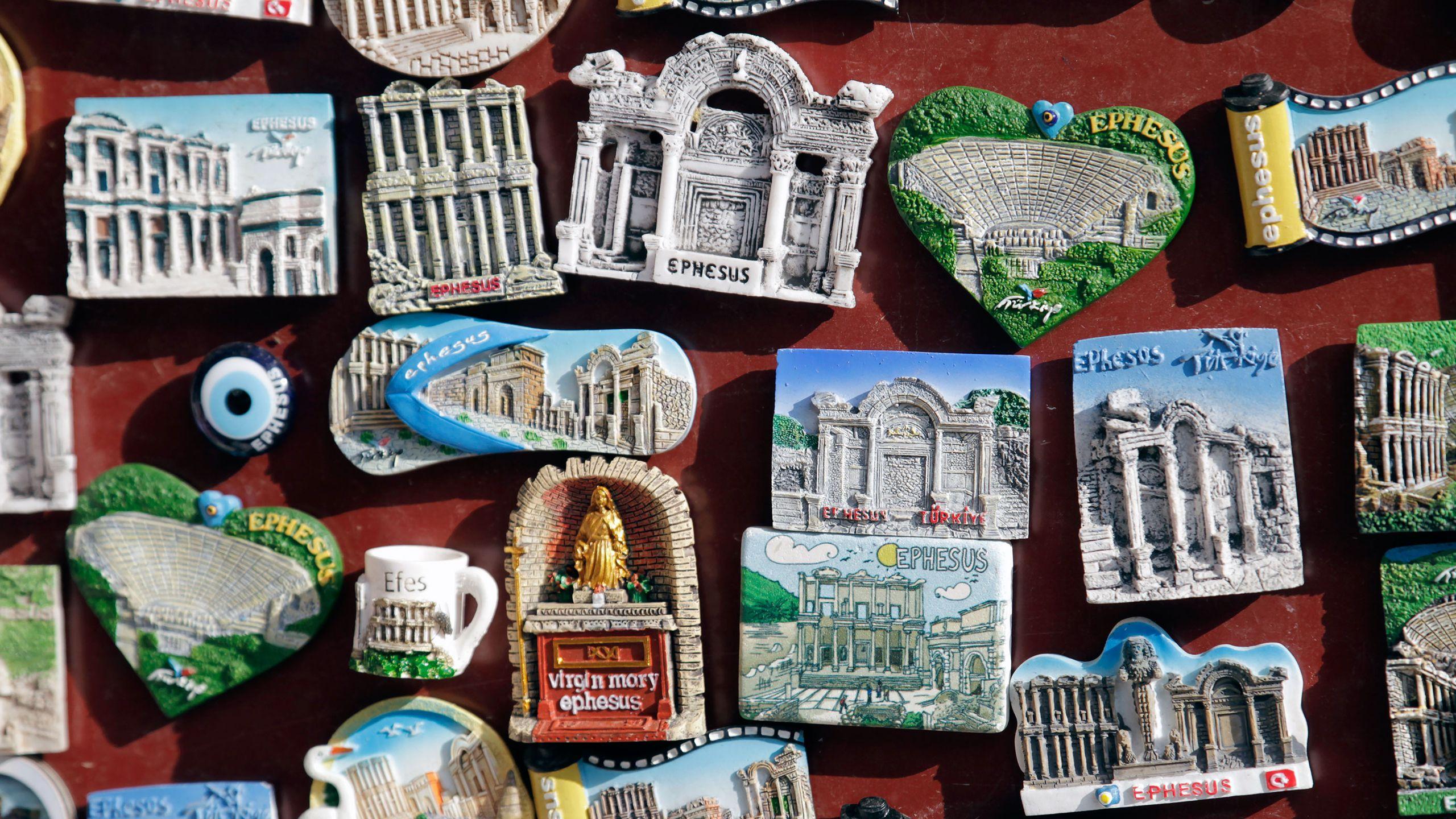 How to incorporate travel souvenirs without looking tacky
