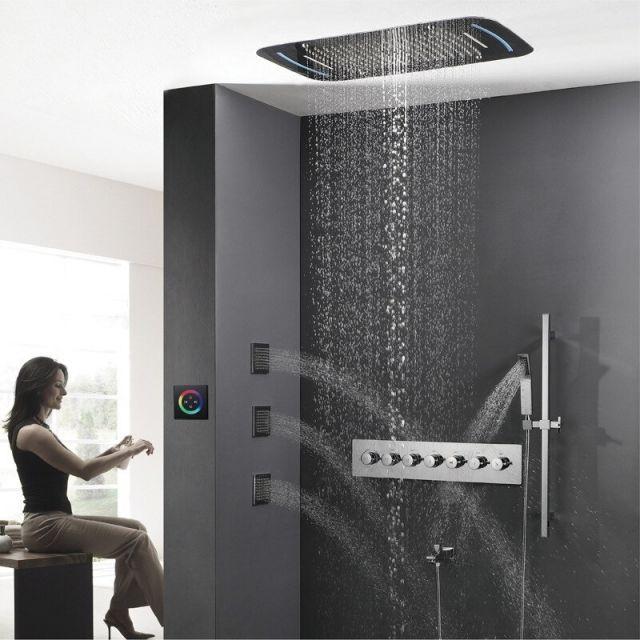 Incorporate spa systems and practical comforts⁣ such as a steam option, bench seating, underfloor‌ heating, discreet storage and efficient ventilation