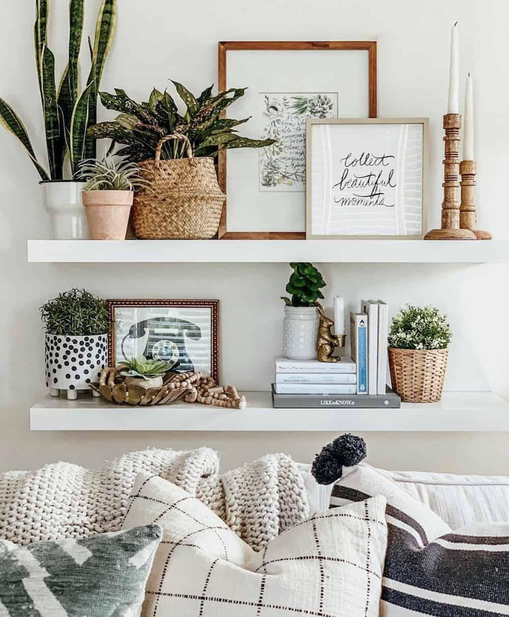 Edit Ruthlessly and Embrace Negative Space ‍to Keep Shelves‍ Airy